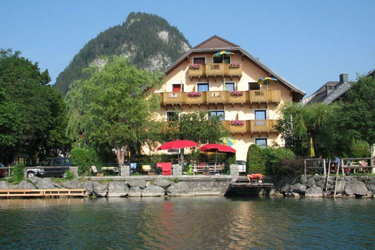 Haus Am See Hotel Fuschl am See Buitenkant foto